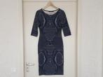 Steps jurk blauw maat 36, Kleding | Dames, Jurken, Gedragen, Blauw, Ophalen of Verzenden, Onder de knie