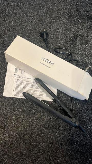 Oriflame hair straightener stijltang beschikbaar voor biedingen