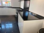 Hacker keuken wit met afwasmachine, ovens, magnetron, Ophalen, Wit