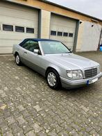 Mercedes W124 Cabrio E320 aut., Karo interieur, NL kenteken, Auto's, Mercedes-Benz, Automaat, Stof, Cabriolet, Particulier