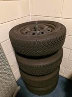 Winterbanden 185/60 r15 incl wieldoppen en opbergsysteem, Ophalen, Gebruikt
