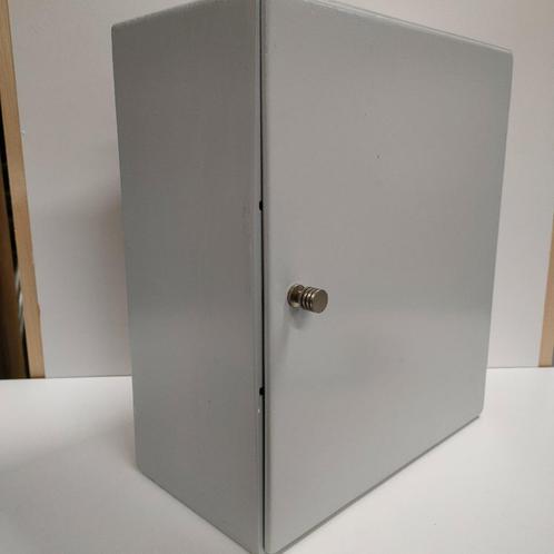 Antiek/vintage ophangkastje medicijnkastje halkastje, Huis en Inrichting, Kasten | Ladekasten, Gebruikt, Minder dan 100 cm, 50 tot 100 cm