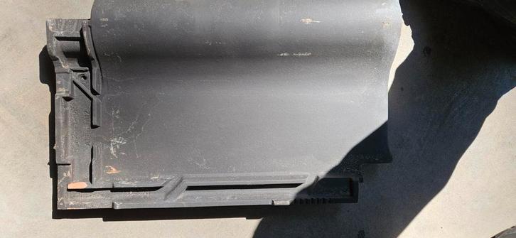 Koramic alegra 12, Doe-het-zelf en Verbouw, Dakpannen en Dakbedekking, Zo goed als nieuw, Dakpannen, Steen of Klei, Zwart, 15 m² of meer