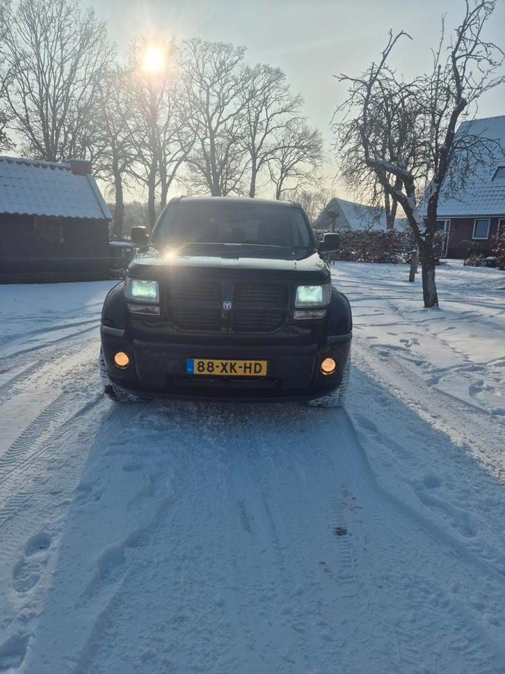 Dodge Nitro 3.7 V6 4X4 Aut4 2007 Zwart, Auto's, Dodge, Particulier, Nitro, 4x4, ABS, Achteruitrijcamera, Benzine, G, SUV of Terreinwagen