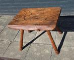 antiek brocant krukje/vintage tafeltje/brutalist, Ophalen, Gebruikt, Hout