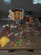 Playmobil huis + auto + schoolbus en vuilniswagen en meer, Kinderen en Baby's, Speelgoed | Playmobil, Ophalen, Gebruikt