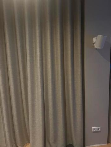 Veneta inbetween beige linnen achtige gordijnen beschikbaar voor biedingen
