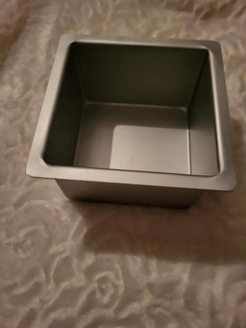 Pme vierkante bakvorm 15x10 cm beschikbaar voor biedingen