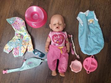 Baby born pop met toebehoren beschikbaar voor biedingen