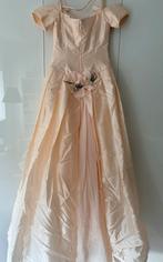 Vintage Trouwjurk 1995 - 100 % Zijde, zacht zalm/roze tint, Verzenden, Zo goed als nieuw, Beige, Trouwjurk