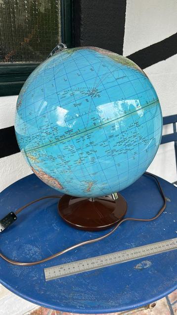 Vintage Columbus Erdglobus - Verlicht beschikbaar voor biedingen