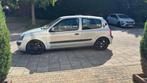 Renault Clio 1.6 16V 43000km !!new apk!!super condition!!, Voorwielaandrijving, 970 kg, 535 kg, 4 cilinders