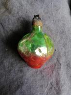 B551 oude kerstbal multi aardbei, hoogte 5 cm, Ophalen of Verzenden, Gebruikt