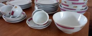 Chinees servies  beschikbaar voor biedingen