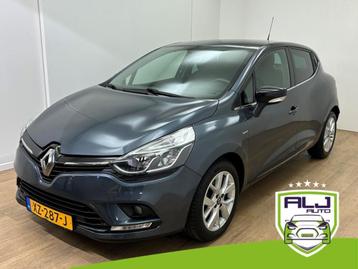 Renault Clio Occasion 0.9 TCe Limited | Grijs | Airco | Twee beschikbaar voor biedingen