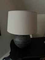 Lamp met kap (klein), Huis en Inrichting, Ophalen, 25 tot 50 cm, Beige, Rond