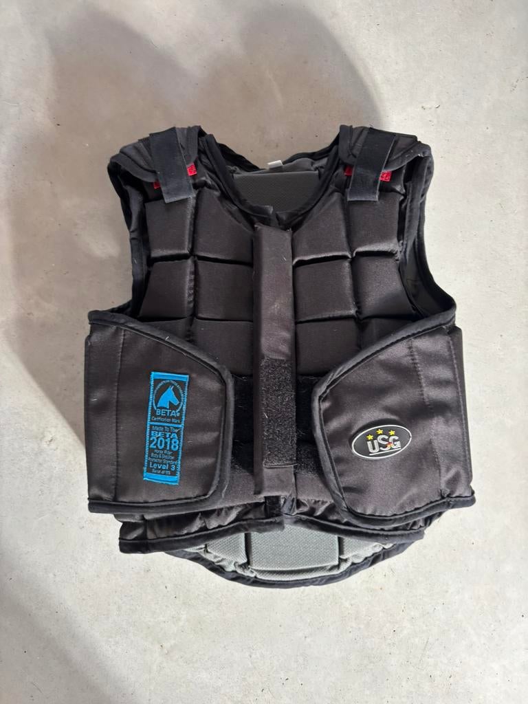 USG bodyprotector, kind maat S, Ophalen of Verzenden, Zo goed als nieuw