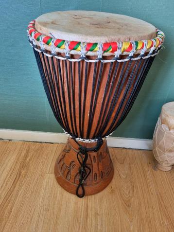Djembe Trommel & Afrikaanse Trommels beschikbaar voor biedingen