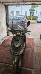 Piaggio zip 4T geel kenteken, Ophalen, Gebruikt, Zip