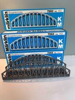 Märklin 7263 boogbruggen kunststof voor M en K rails, Gelijkstroom of Wisselstroom, Brug, Tunnel of Gebouw, Ophalen of Verzenden