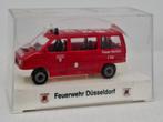 VW T4 brandweer Düsseldorf - AWM 1/87, Hobby en Vrije tijd, Modelauto's | 1:87, Verzenden, Zo goed als nieuw, Auto, AWM