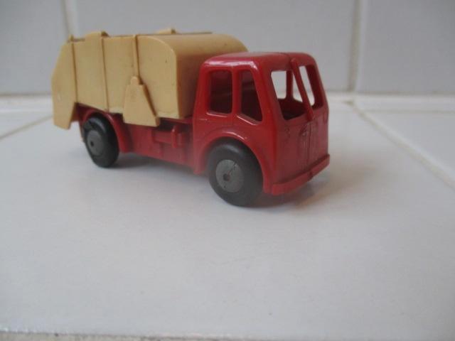 Triang minic plastic model vrachtwagen, Antiek en Kunst, Antiek | Speelgoed, Ophalen of Verzenden