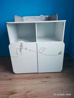 Witte commode met opstaande rand, 50 tot 70 cm, Ophalen of Verzenden, Zo goed als nieuw, 75 tot 100 cm