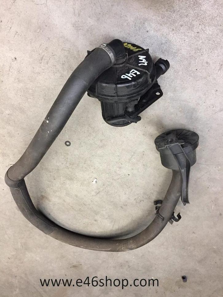 Secundaire luchtpomp BMW E46 316i 318i n42, Auto-onderdelen, Motor en Toebehoren, BMW, Gebruikt, Ophalen of Verzenden