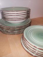 Quid Serviesset - 6 Borden, 6 ontbijtborden & 6 diepe borden, Huis en Inrichting, Ophalen, Keramiek, Zo goed als nieuw, Overige stijlen