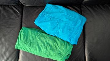Matrashoezen blauw en groen voor peuterbed beschikbaar voor biedingen