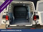 Volkswagen Transporter 2.0 TDI L2H1 Fabrieksgarantie Euro6 A, Auto's, Bestelauto's, Voorwielaandrijving, Stof, Gebruikt, 4 cilinders