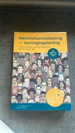 Identiteitsontwikkeling en leerlingbegeleiding, Ophalen of Verzenden, Zo goed als nieuw, Jacob de Wilde; Mariëlle Theunissen; Jos van der Wal