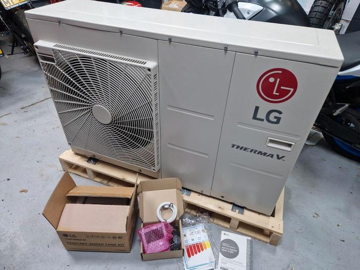 LG ThermaV Monoblock Warmtepomp 5.0kW HM051MR U44 230V, Doe-het-zelf en Verbouw, Verwarming en Radiatoren, Nieuw, Overige typen
