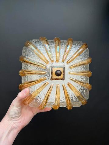 Vintage plafonniere / wandlamp beschikbaar voor biedingen
