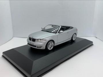 BMW 1-serie 1er 125i Cabriolet (Type E88) 2005 - MiniChamps beschikbaar voor biedingen