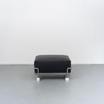 1x Cassina LC2 Hocker Le Corbusier Zwart - Leer, Niet ingevuld, Niet ingevuld, Nieuw, Leer