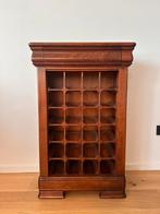 Massief kersenhout wijnkast gelakt, Ophalen, Zo goed als nieuw, Hout, Minder dan 50 cm