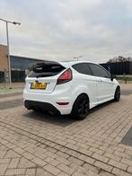 Ford Fiësta 1.25 60KW 3DR 2010 Wit, Auto's, Voorwielaandrijving, 600 kg, 1242 cc, 4 cilinders