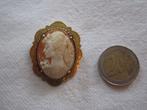 8.  Schitterende oude broche, camee schelpgestoken,, Ophalen