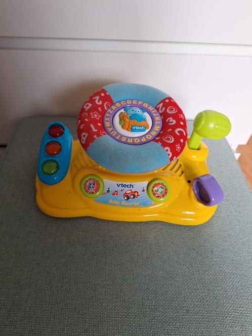 Leuk Vtech baby stuurtje met geluid en licht, liedjes auto g, Kinderen en Baby's, Speelgoed | Babyspeelgoed, Gebruikt, Overige typen