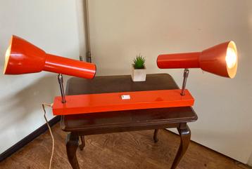 Vintage jaren 70 wandlamp of plafondlamp oranje twee spots. beschikbaar voor biedingen