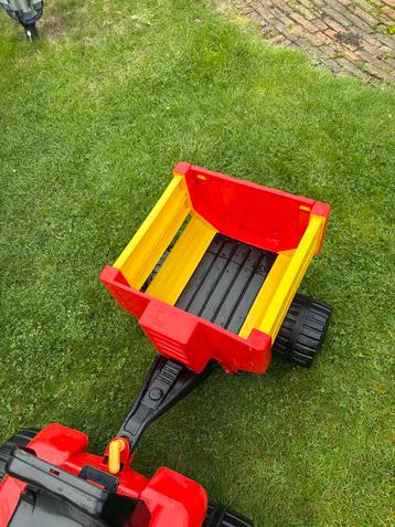 Traptractor met aanhanger - Tweede ronde! beschikbaar voor biedingen