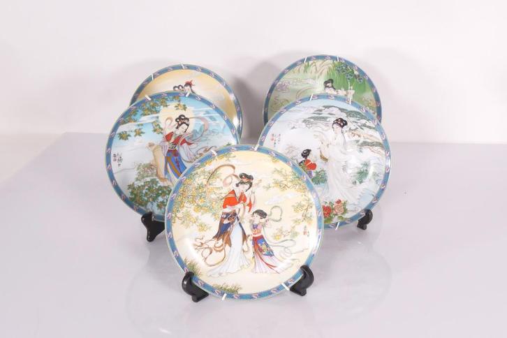 Chinese porseleinen borden met certificaten Vier Schoonheden, Antiek en Kunst, Antiek | Porselein, Ophalen of Verzenden