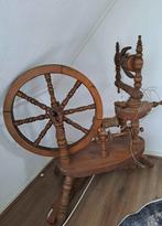 Spinnewiel met toebehoren, Ophalen of Verzenden, Gebruikt, Spinnewiel