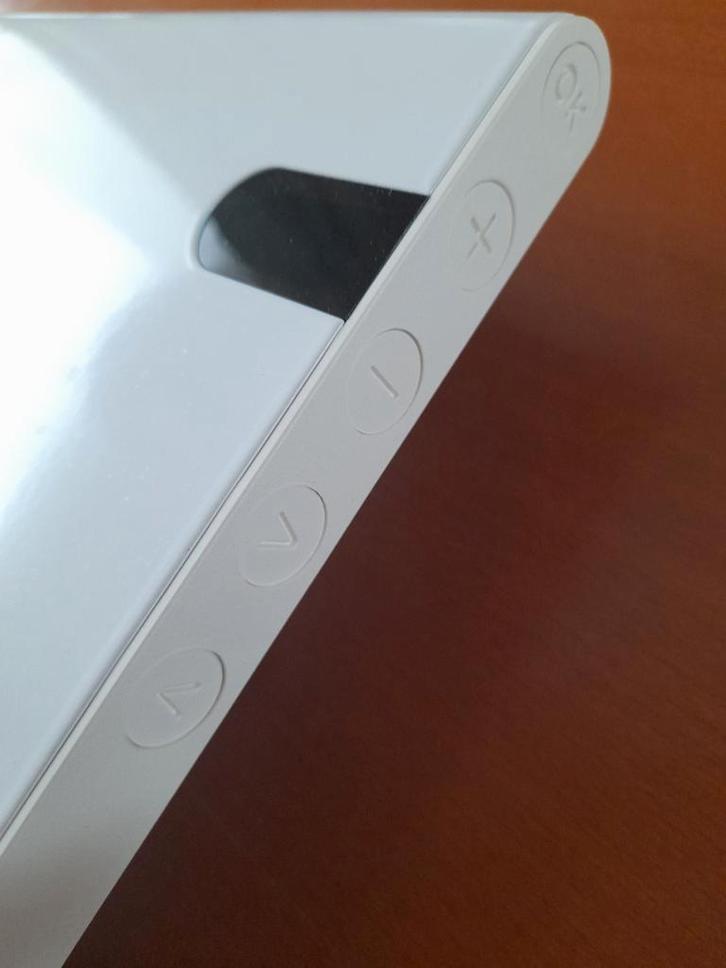 Adax Neo paneelverwarming wit 1400w met thermostaat, Doe-het-zelf en Verbouw, Verwarming en Radiatoren, Nieuw, Radiator, 800 watt of meer