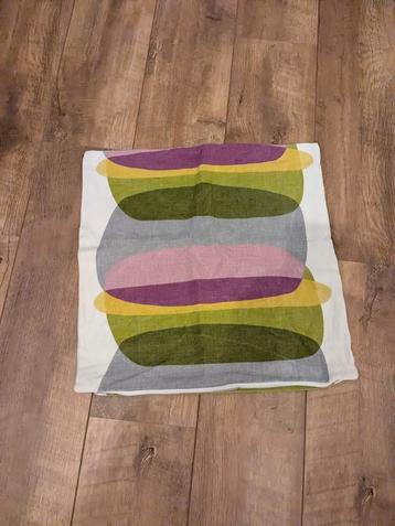 Kussenhoezen 50*50 cm vier stuks beschikbaar voor biedingen