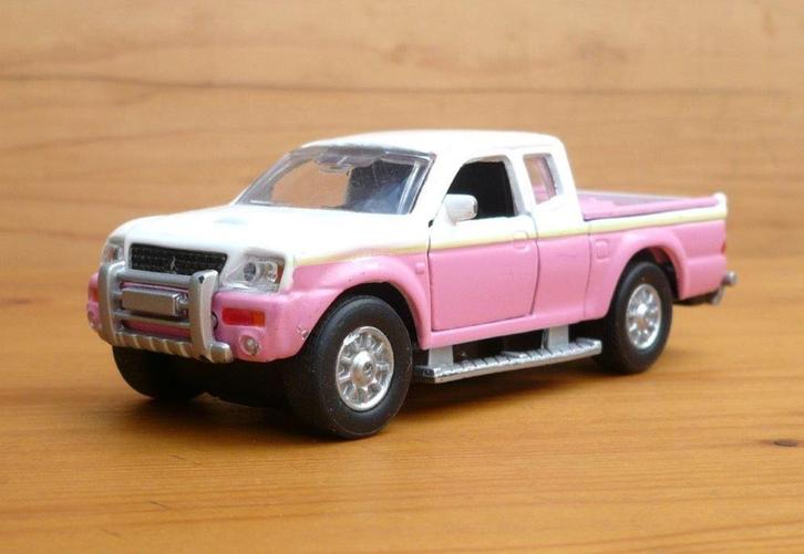 Mitsubishi pick up L200 1997. 1/43 China., Hobby en Vrije tijd, Modelauto's | 1:43, Zo goed als nieuw, Auto, Overige merken, Ophalen of Verzenden