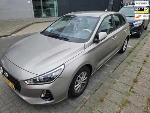 Hyundai I30 1.0 T-GDI Comfort, Auto's, Hyundai, Bedrijf, Te koop, i30, ABS, Achteruitrijcamera, Airbags, Airconditioning, Bochtverlichting