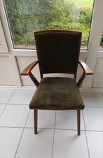 Antieke groene met bruine stoel, Ophalen