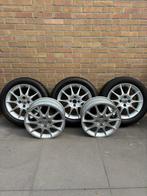Toyota Corolla velgen met banden 16 inch, Auto-onderdelen, 16 inch, Ophalen of Verzenden, 195 mm, Zomerbanden